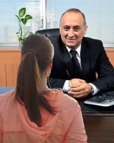 לקוח מול עורך דין